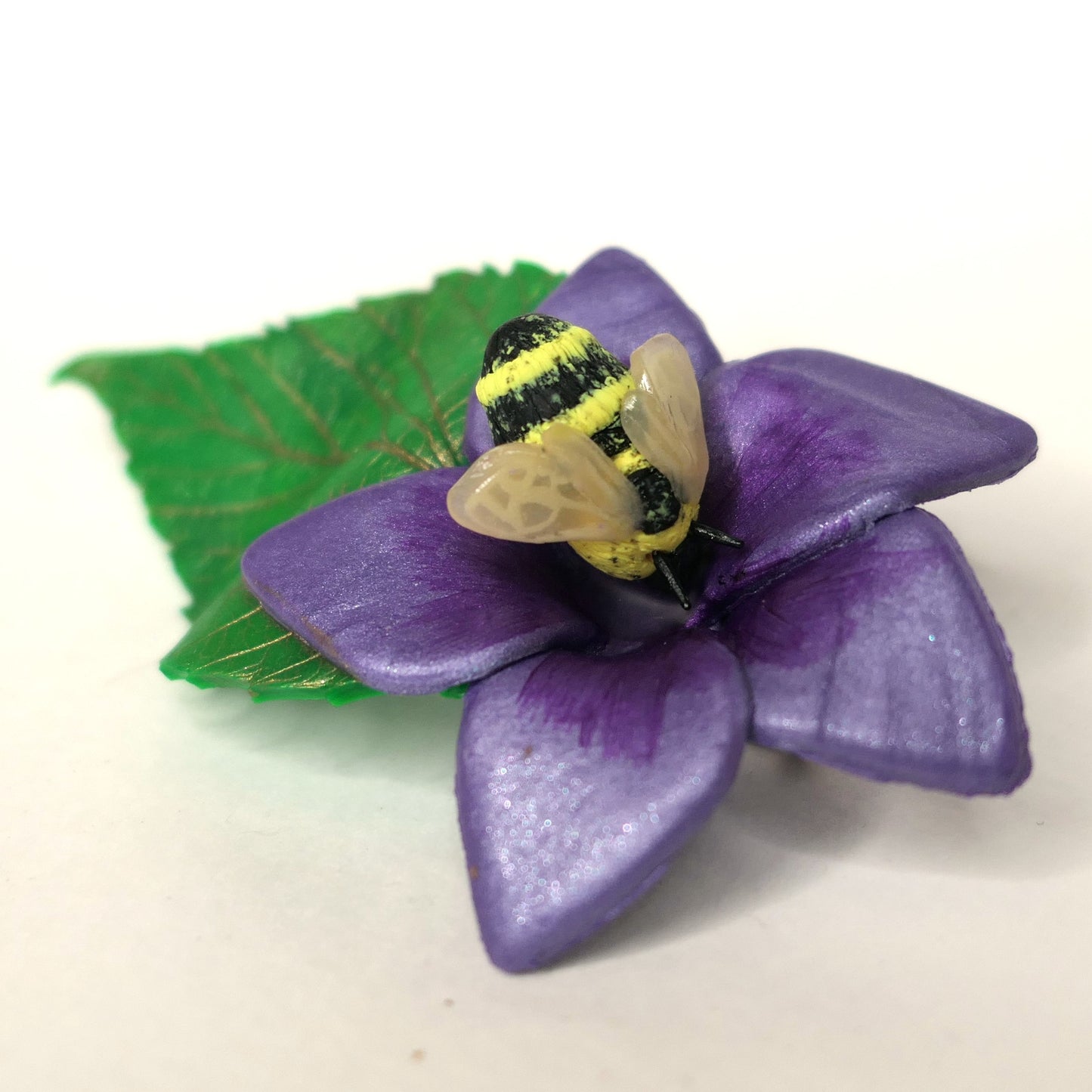 Bee Pin